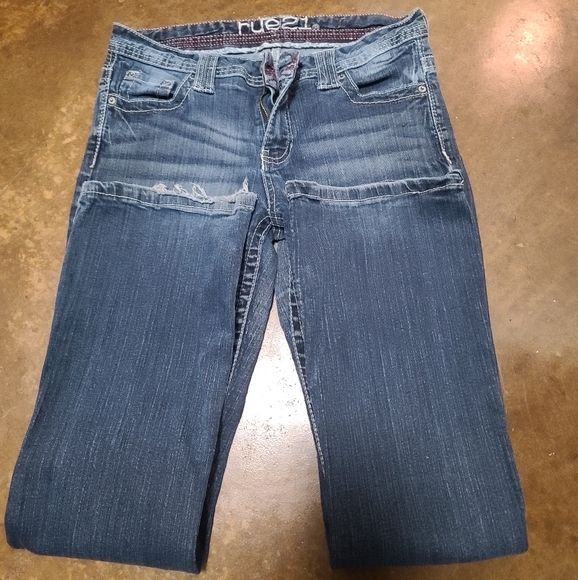 Jeans! - Picture 2 of 3